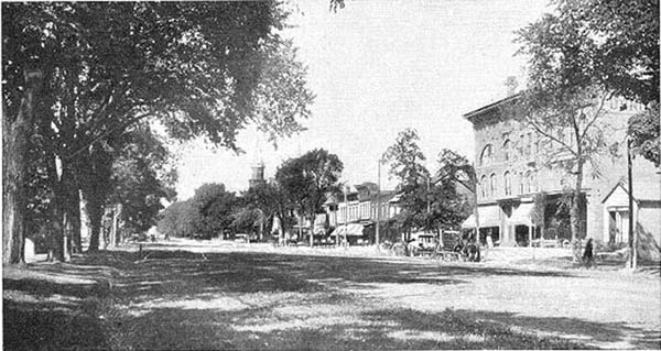 Broadway, Granville, Ohio -- The Business Section